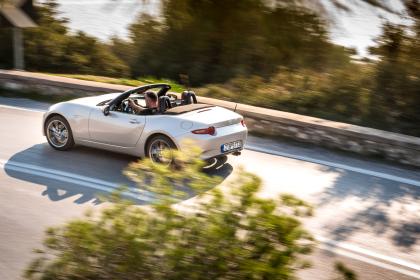 Mazda MX-5 2.0 Skyactiv G 184Ps